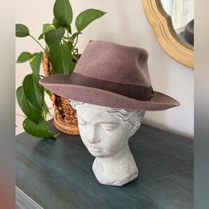 Vintage Harris Extra Fedora hat with grey felt body and a satin lining.